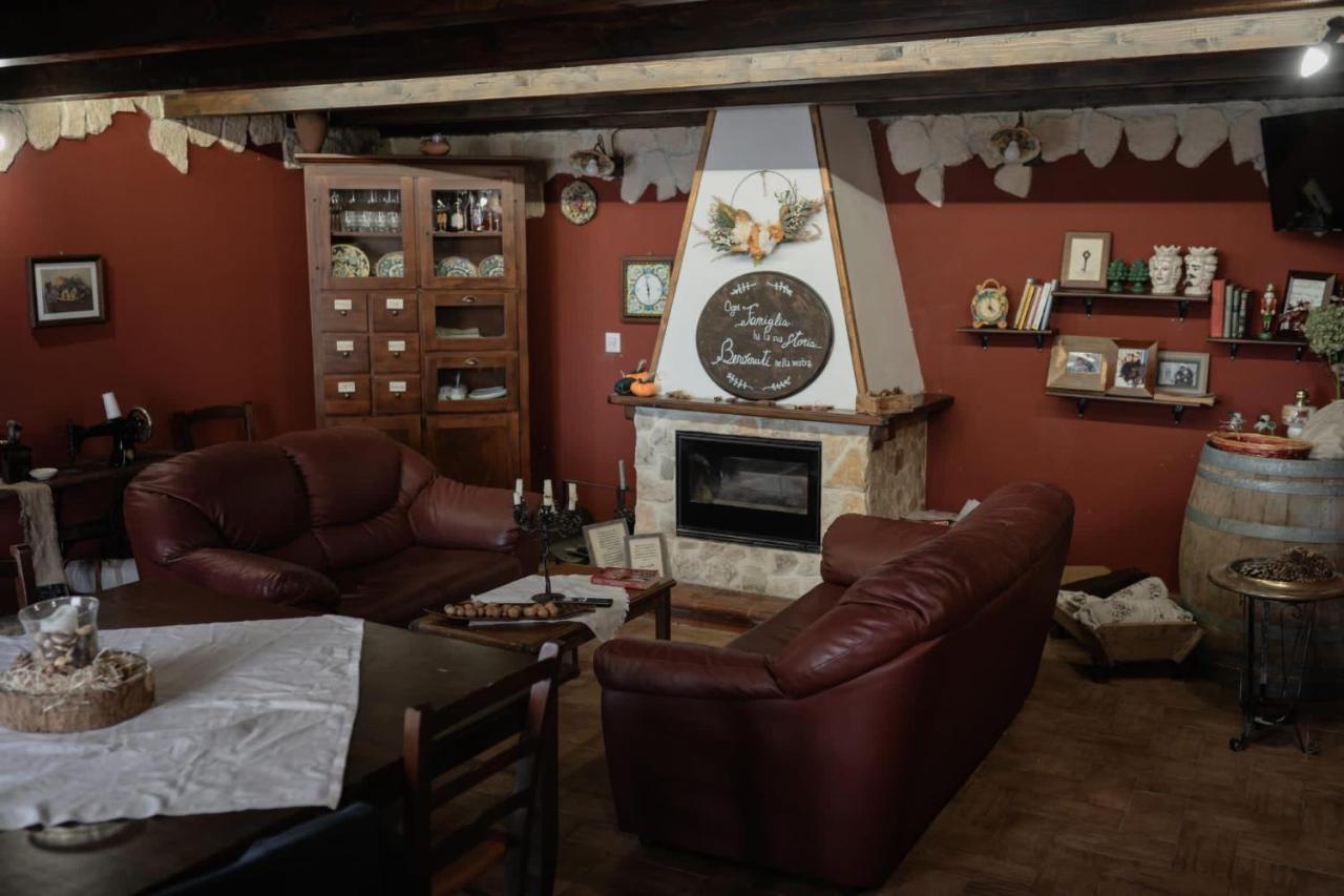 Il Rifugio Di Aitna Villa Ragalna Eksteriør billede